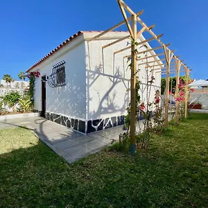 Casita Blanca Near Yumbo Playa del Ingles (Gran Canaria)